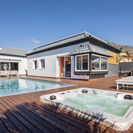 The New Villa Diana Адехе Екстериор снимка